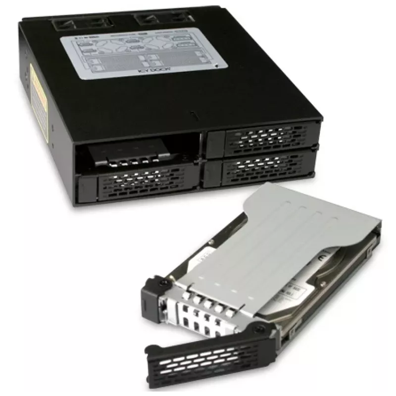 ICYDOCK ToughArmor täismetallist 4 pesaga 2,5-tolline SATA HDD ja SSD tagapaneeli puur välise 5,25-tollise pesa jaoks