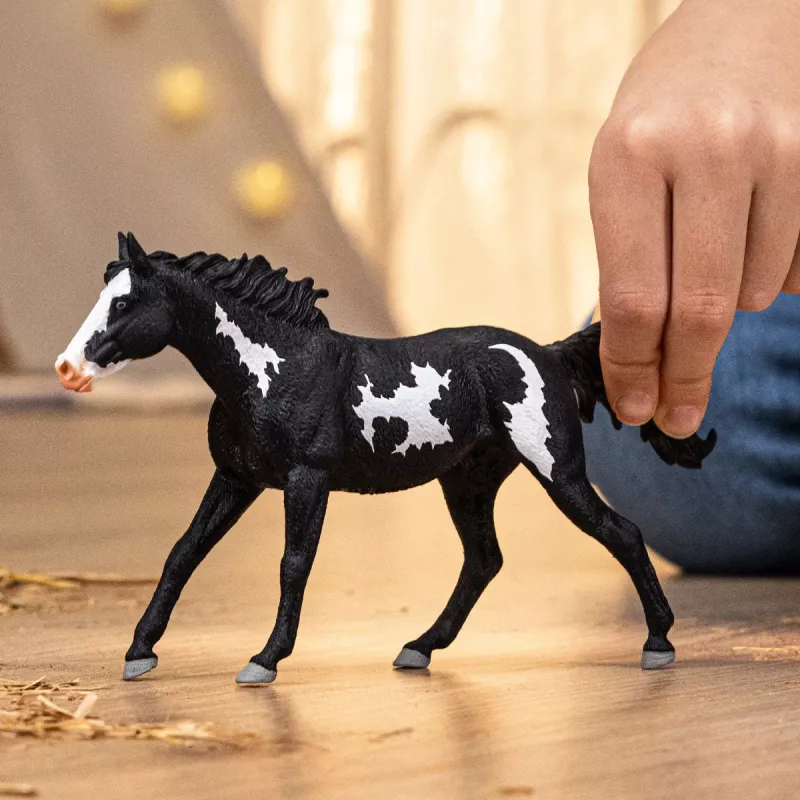 schleich HORSE CLUB Paint Horse ruun, 5 a, Hobused, Mitmevärviline