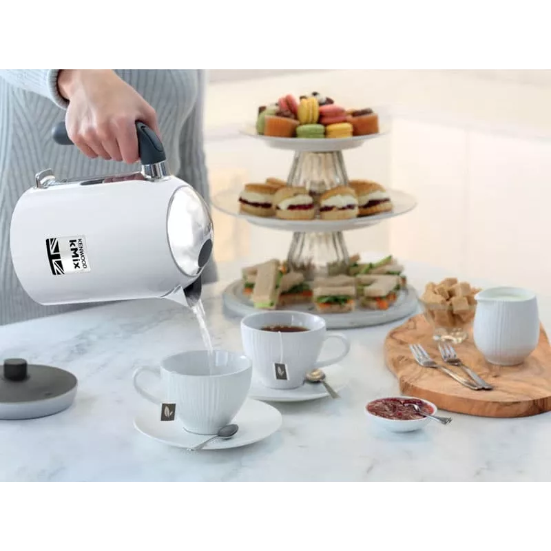 Kenwood ZJX650WH elektriline veekeetja 1 L 2200 W hõbedane, valge