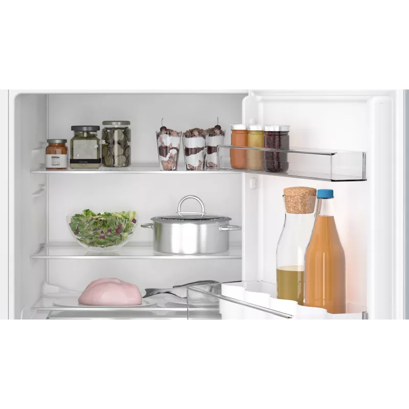 Bosch Serie 4 KUR21VFE0 külmik sisseehitatav 134 L valge