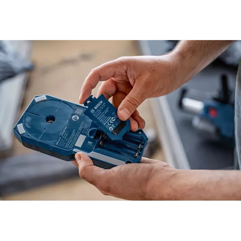 Bosch GMS 120-27 Professional digitaalne mitmeotsija Pingejuhe, Metall, Värviline metall, Puit