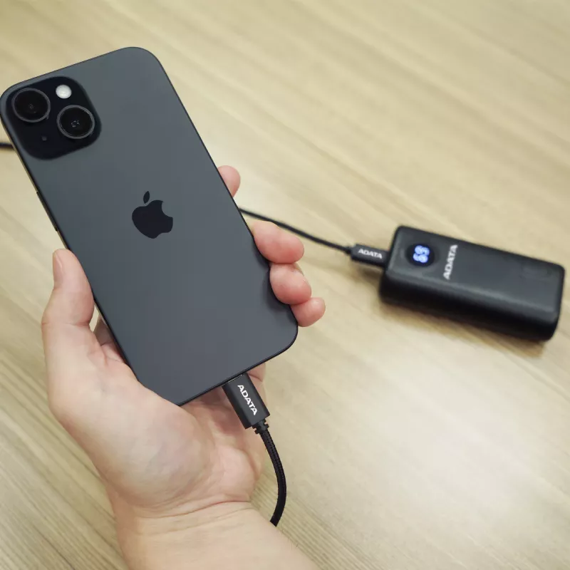 USB-C-USB-C-kaabel ADATA CACC-200PN-BK, USB 2.0, 2 m, must