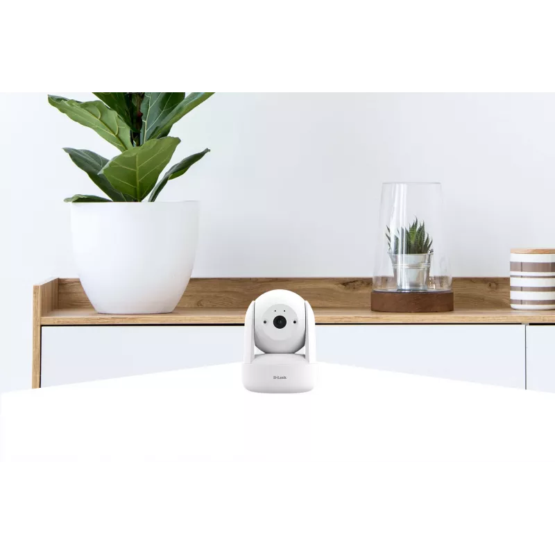 D-Link 2K Pan & Tilt Wi-Fi kaamera