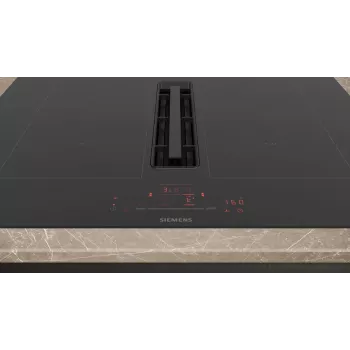 Siemens iQ500 ED711HQ26E pliit must sisseehitatav 70 cm tsooniga induktsioonpliit 4 tsooni sisseehitatud õhupuhastiga