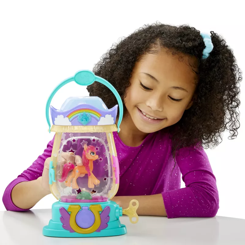 My Little Pony : A New Generation Movie Sparkle Reveal Lantern Sunny Starscout - valgusmänguasi 25 osaga, üllatused