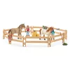 schleich HORSE CLUB Järveäärne ratsakeskus, talu, hobusetall, hobused, 5 a, mitmevärviline, plastik