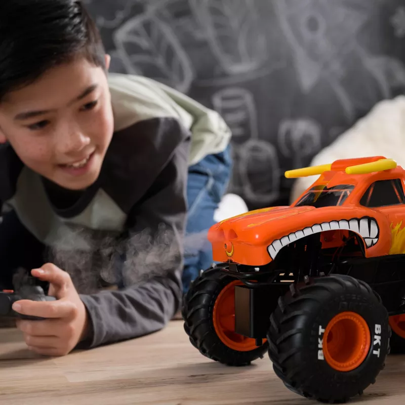 Monster Jam , El Toro Loco RC Monster Truck aatomiseeritava suitsuefektiga, mõõtkavas 1:15, laste mänguasi poistele ja tüdrukutele alates 3. eluaastast