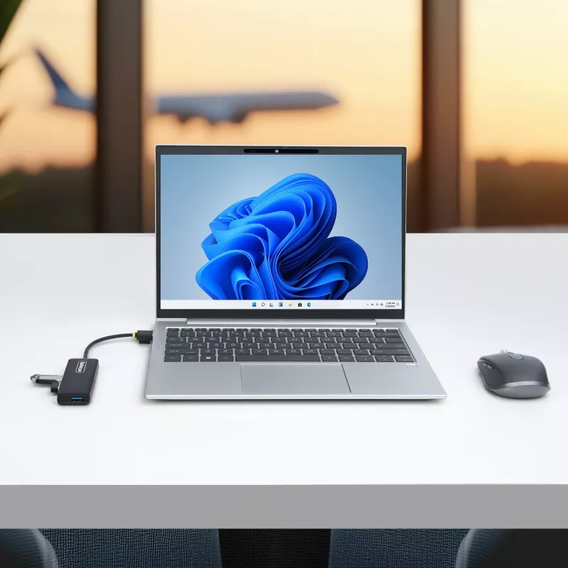 StarTech.com 4-pordiline USB-A jaotur, 5 Gbps, siinivõimsusega, väike reisi-mini-USB-jaotur, mitme pordiga USB 3.0 jagaja, kaasaskantav USB-jaotur, ülevoolukaitse (OCP)