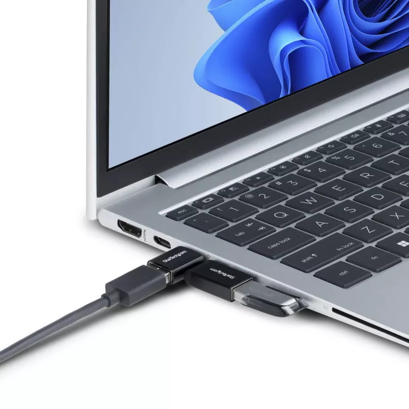 StarTech.com parempoolne USB-C – USB-A adapter, USB 5 Gbps, kompaktne USB-C isane – USB-A emane adapter, metallkorpus, M/F