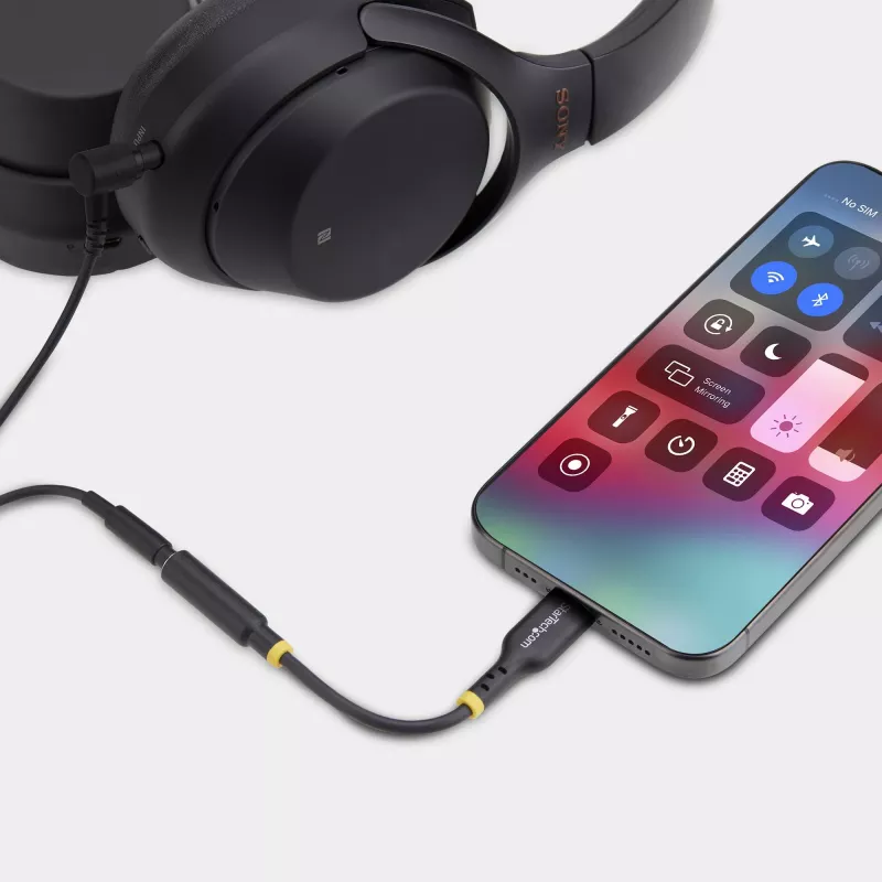 StarTech.com 12,7 cm USB-C–3,5 mm TRRS-peakomplekti/kõrvaklappide pesa heliadapter, USB-C-tüüpi abidongel, 32-bitine DAC, toetab USB-C/Thunderbolti, sülearvuti/telefon/tahvelarvuti