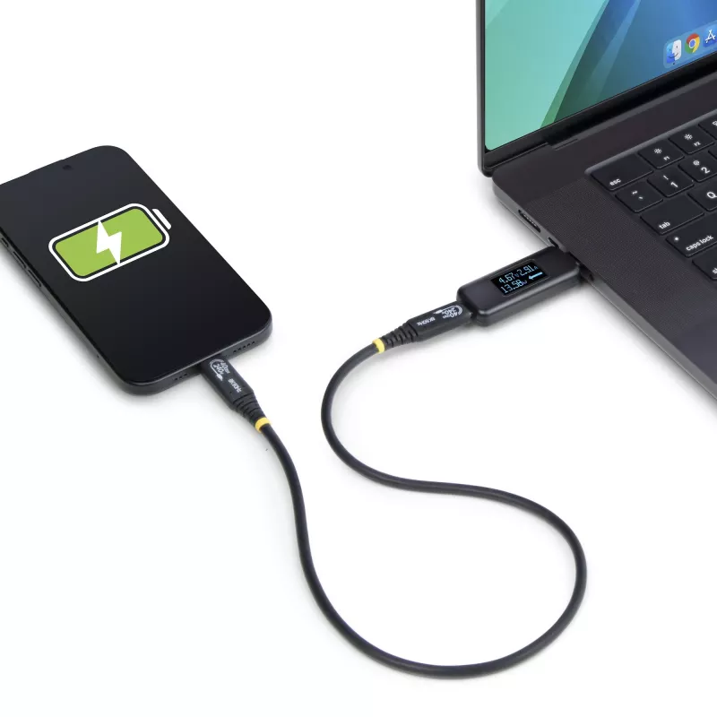 StarTech.com USB-C toitetester, digitaalne multimeeter, kahesuunaline pinge- ja voolumõõtur, kuni 240 W PD EPR, kaasaskantav USB-C kaabli ja pordi toitemõõturi tester
