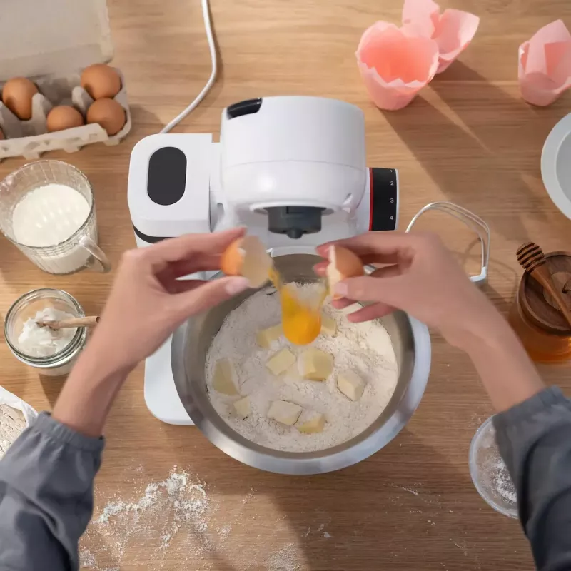 Köögikombain Bosch Serie 2 MUMS2EW00 — 700 W mootor, 3,8 L roostevabast terasest kauss, valge