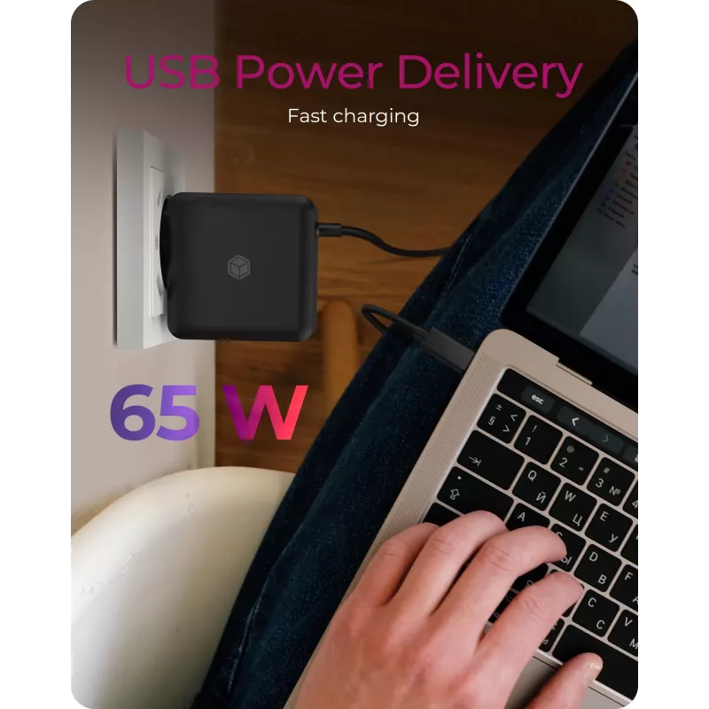 ICY BOX IB-PS111-PD universaalne must vahelduvvoolu toitega siseruumide laadija