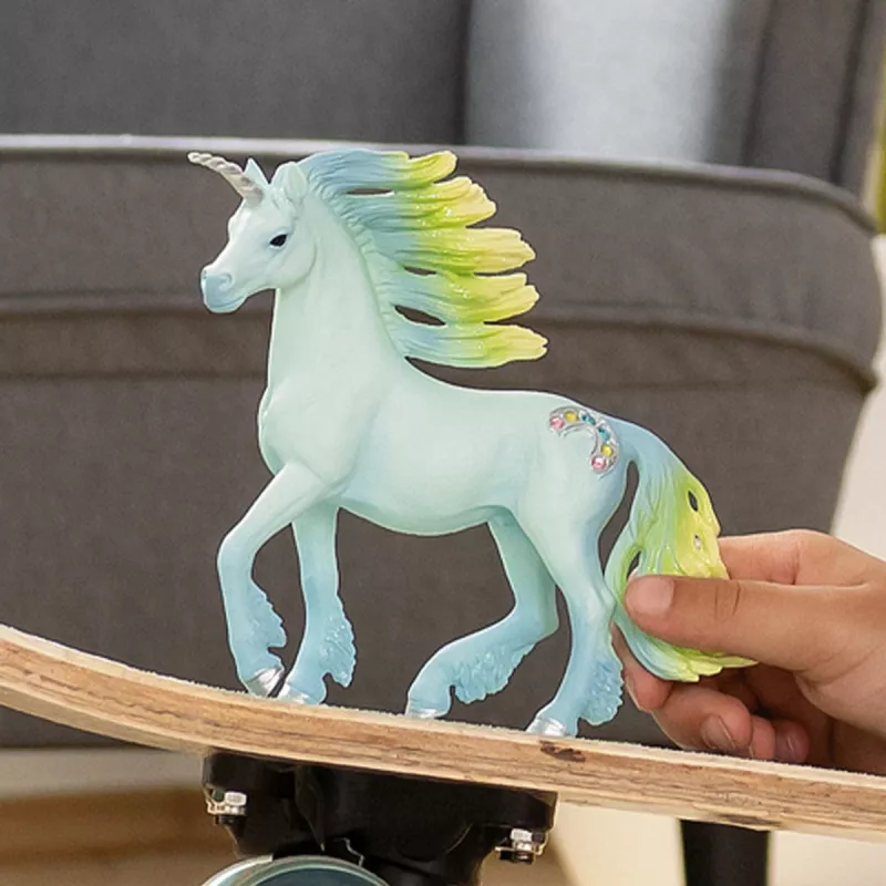 schleich BAYALA Vahukomm-Ükssarviku Täkk, 5 a, Ükssarvik / Pegasus, Ükssarved ja Haldjad, Mitmevärviline, Plast
