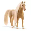 schleich HORSE CLUB Sofia iludused hobuste hooldusjaam, Harjatav karv, Hobused, 3 a, Mitmevärviline