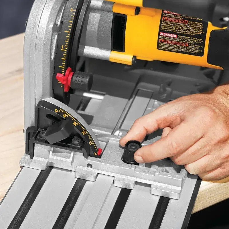 Ketassaag DeWALT DWS520KTR-QS 16.5 cm 4000 RPM 1300 W