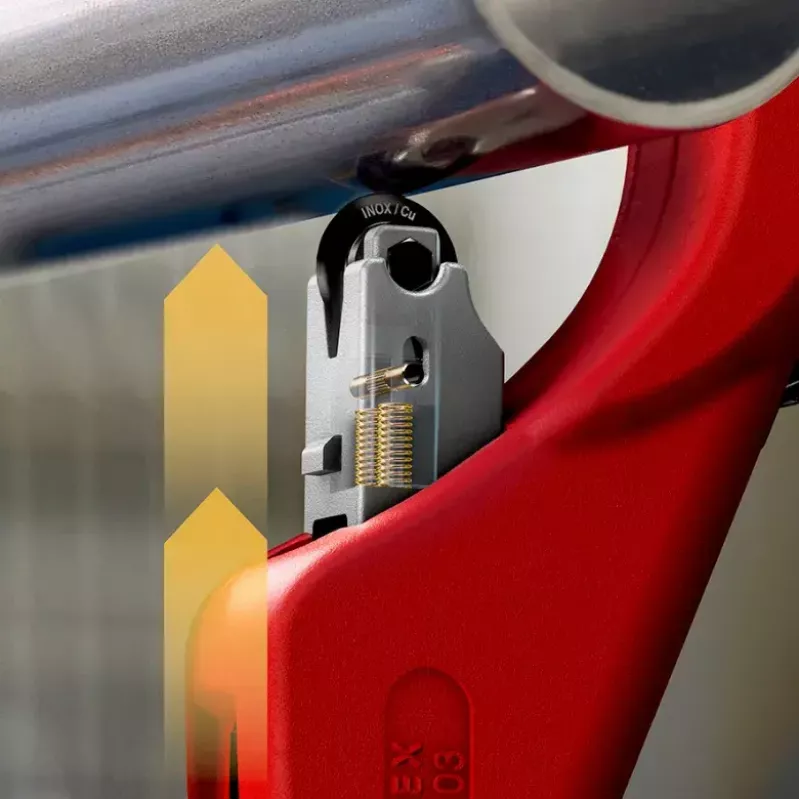 Pipecutter Knipex 90 31 03 BK sobib messingi, vase, terase jaoks