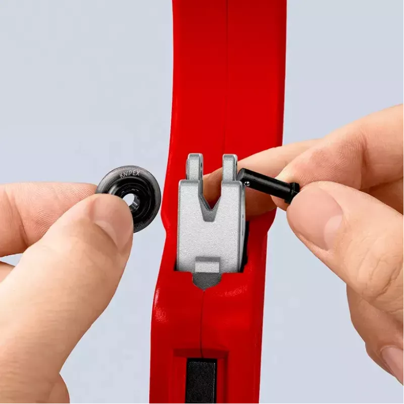 Pipecutter Knipex 90 31 03 BK sobib messingi, vase, terase jaoks