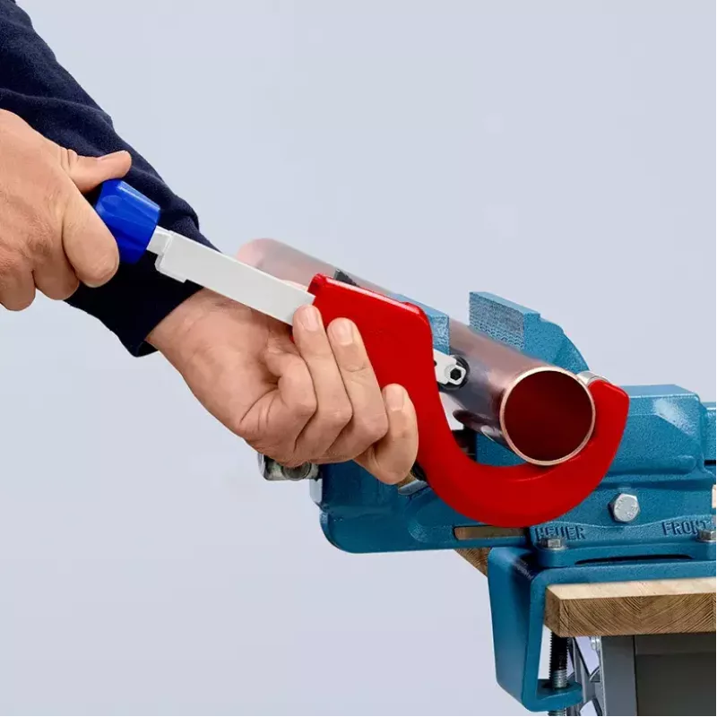 Pipecutter Knipex 90 31 03 BK sobib messingi, vase, terase jaoks