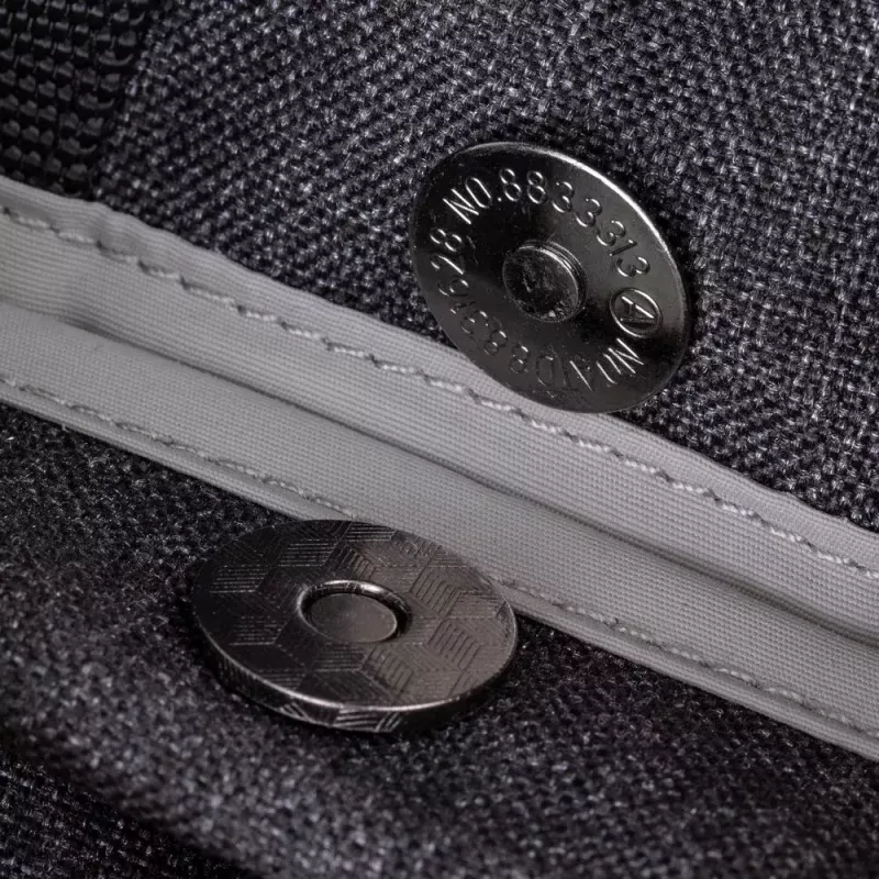 Messenger-kott Rivacase 8810 tahvelarvutitele kuni 20,3 cm (8 tolli) — polüuretaan ja polüester, 0,28 kg