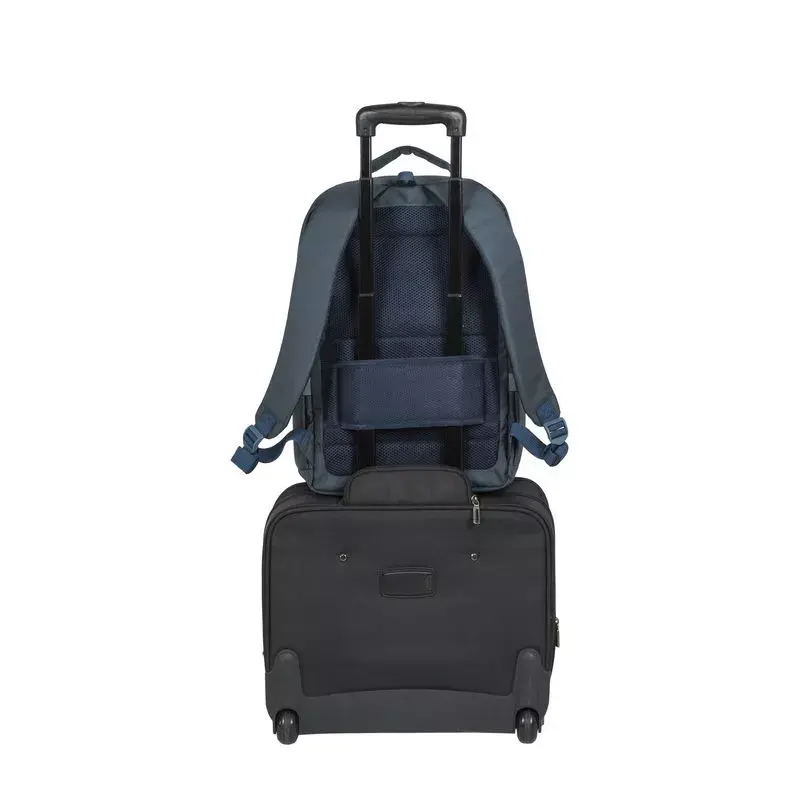 Seljakotiümbris Rivacase 8460