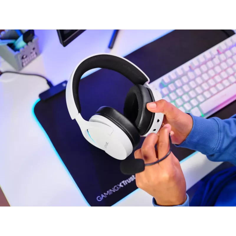 Trust GXT 491W FAYZO Peakomplekt Juhtmega ja juhtmevaba Peapael Mängimine USB USB-C Bluetooth Must, Valge