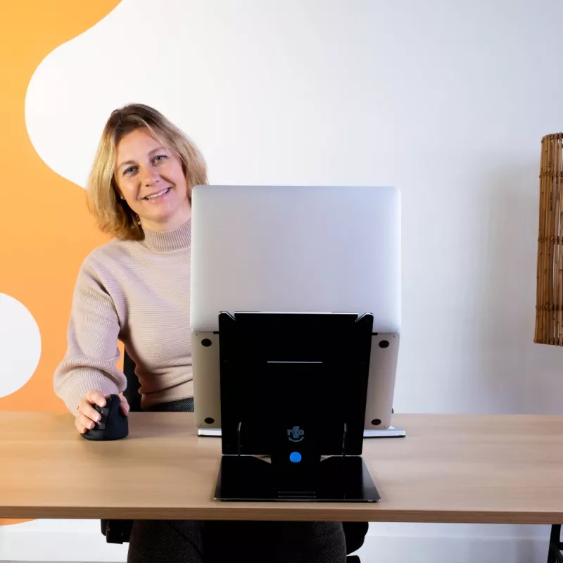 R-Go Tools Tahvel- ja sülearvutialus R-Go Riser Duo, sobib 10–22-tollisele ekraanile, must