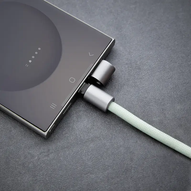 Intenso USB-C laadimisrihm telefoni kaelapaela kaabel 60 W kiirlaadimine reguleeritava pikkusega 1.65 m nailon roheline
