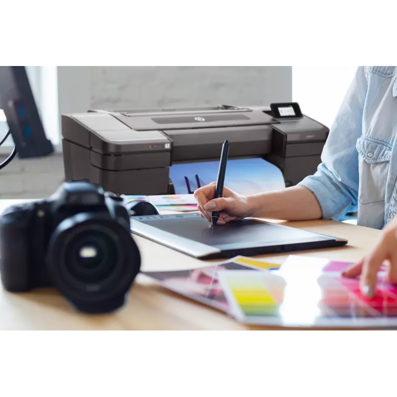HP Designjet Z9+dr 44-tolline PostScript-printer V-trimmeriga