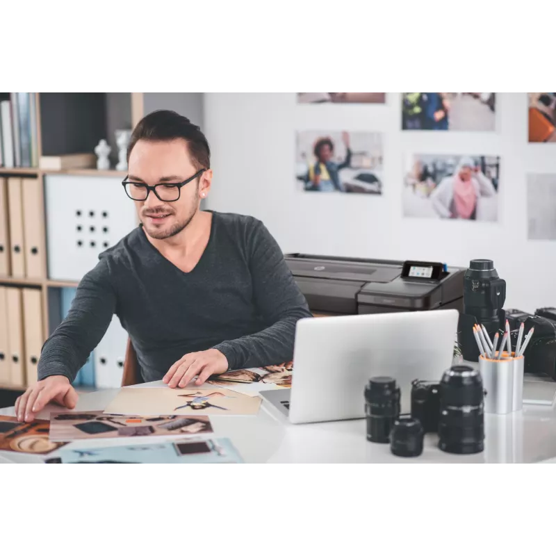 HP Designjet Z9+dr 44-tolline PostScript-printer V-trimmeriga