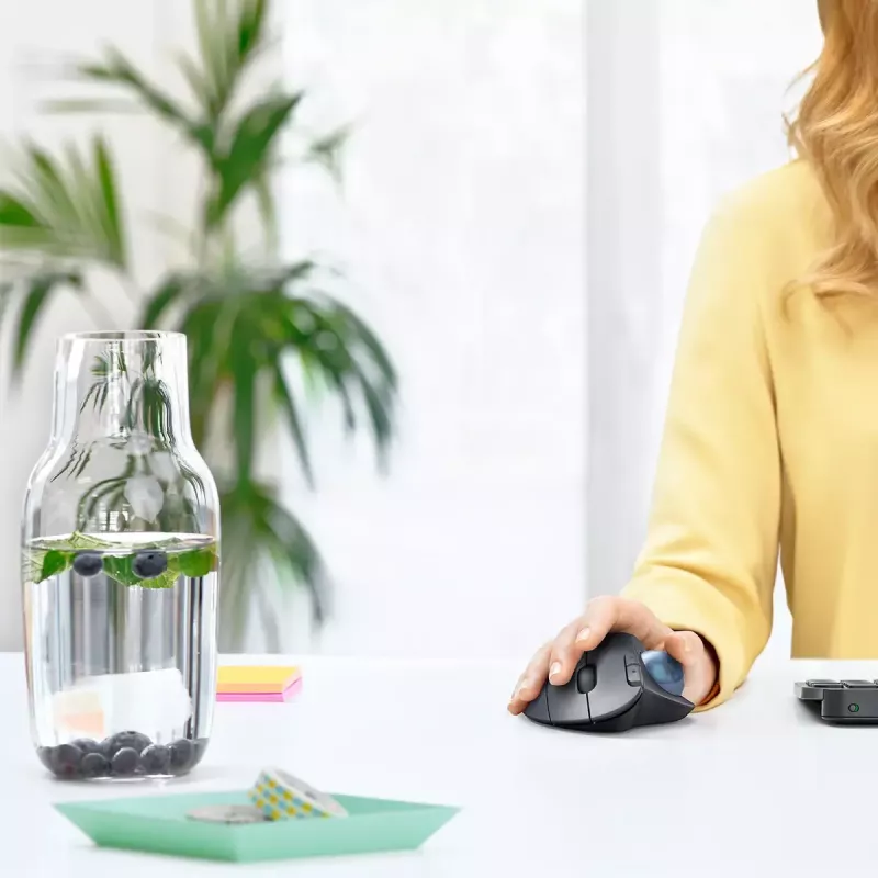 Hiir Logitech ERGO M575 juhtmevaba puutepall RF Wireless + Bluetooth