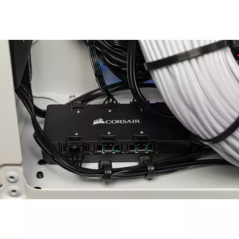 PC-korpus Corsair Crystal 280X Micro ATX valge