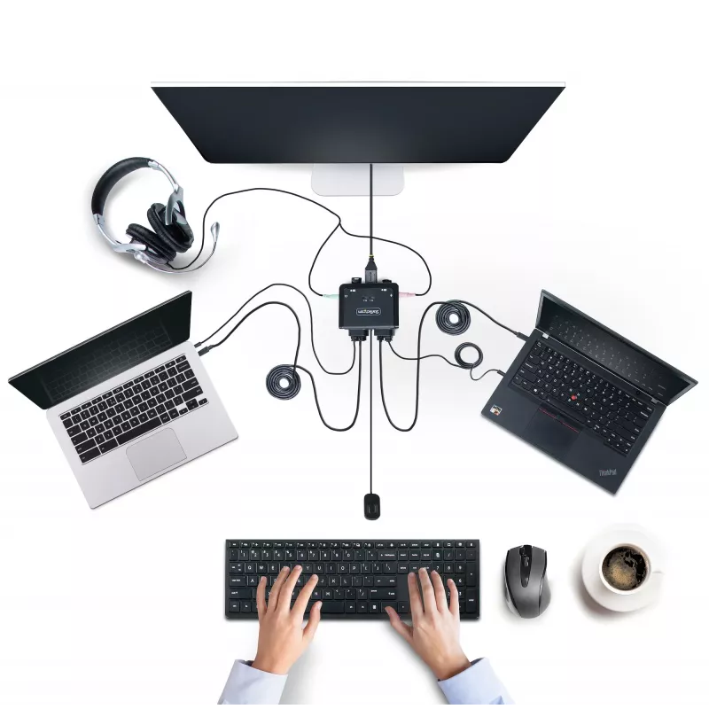 StarTech.com 2-pordiline USB-C kaabliga KVM-lüliti, 4K 60 Hz DisplayPort-väljund, kompaktne KVM koos 1,2 m USB USB-C/heli integreeritud kaablitega, siinitoitel - kaugjuhtimisnupp/kiirklahvidega lülitamine