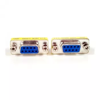 StarTech.com Slimline DB9 jadaliidese soovahetaja - Ema/ema, ema, ema, DB9 emane, DB9 emane, 9,5 g, 90 mm, 125 mm