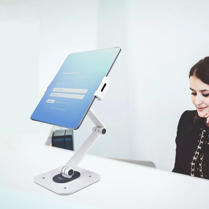 StarTech.com Reguleeritav tahvelarvuti alus lauale – seinale kinnitatav – kandevõime 2,2 naela (1 kg) – ergonoomiline liigendatav universaalne tahvelarvuti alus – tahvelarvuti hoidik lauale pööratav/pöörlev/pööratav