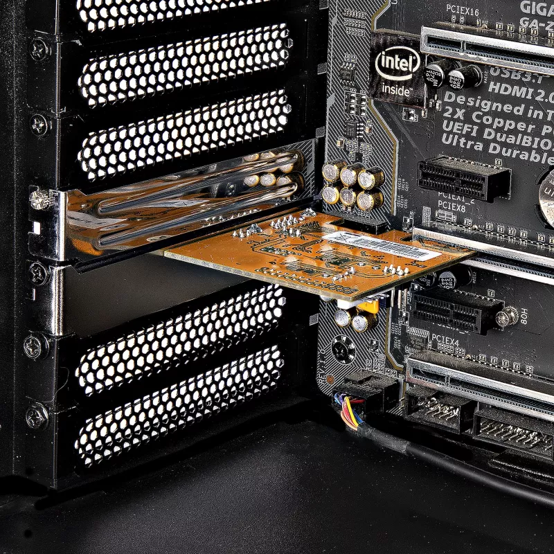 StarTech.com PCI Express jadakaart, PCIe RS232 (DB9) jadaliidese kaart, arvuti jadakaart 16C1050 UART-ga, standardsed või madalprofiiliga kronsteinid, COM-i säilitus, Windows ja Linux