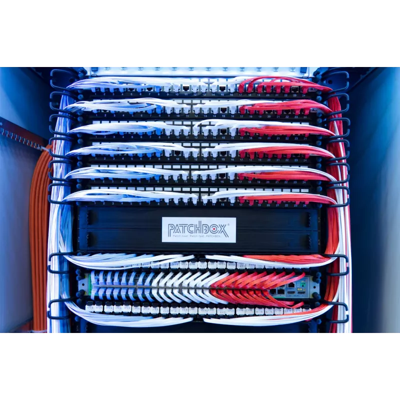 PATCHBOX PBCX8K kaablikorraldaja Rack Kaablihoidik Must 4 tk