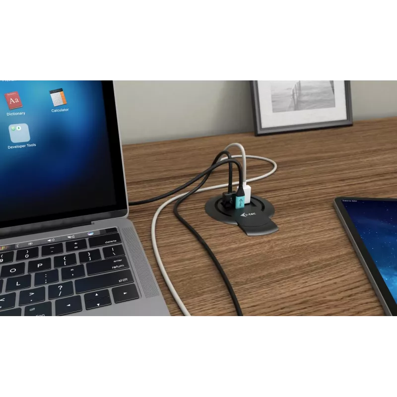Laadija i-tec Built-in Desktop Fast Charger USB-C PD 3.0 + 3x USB 3.0 QC3.0 96 W