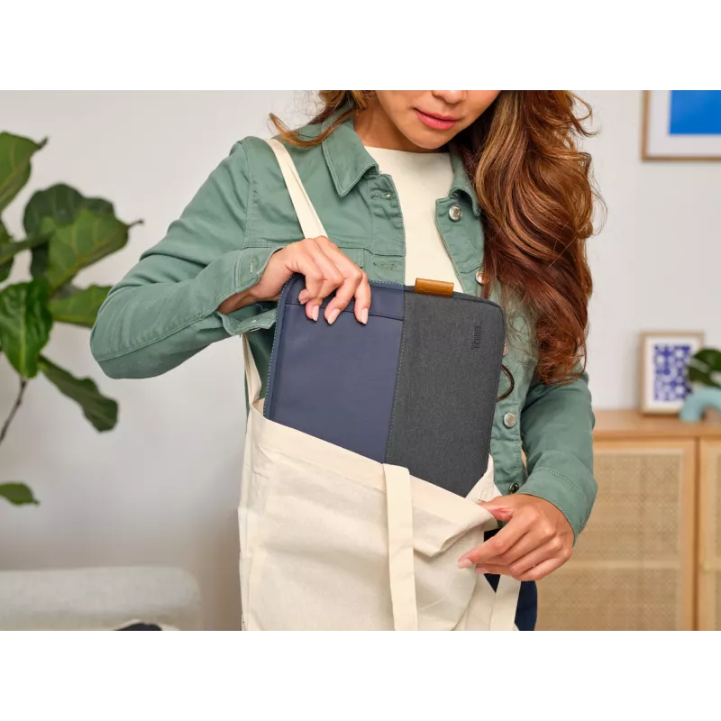 Sleeve case Trust Lisboa 33.8 cm 13.3 inch Blue