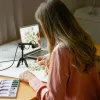 j5create JVU250 HD-veebikaamera automaatse ja manuaalse fookuse lülitusega