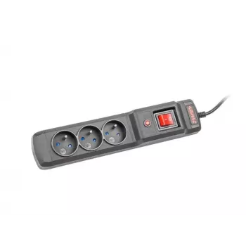 Pikendusjuhe ARMAC Multi M3 — 3 pistikupesa, 5 m kaabel, must
