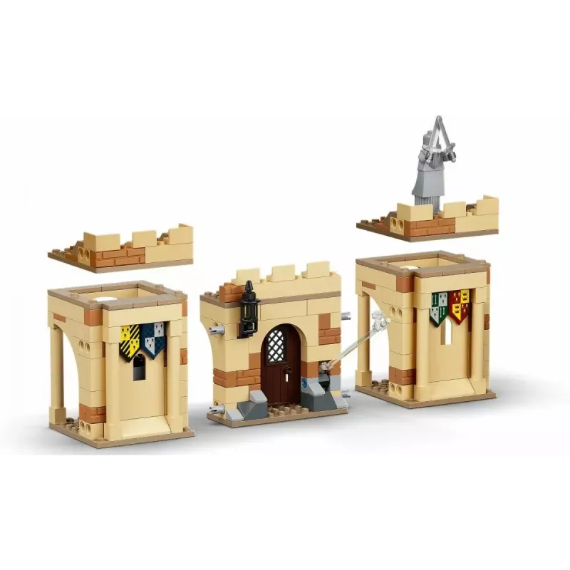 LEGO Harry Potter komplekt Sigatüüka esimene lendamistund 76395 koos Harry ja Draco minifiguuridega