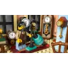LEGO Icons ehituskomplekt 10350 Tudor Corner House — 3266 detaili, 8 minifiguuri, vanus 18+, 260×250×310 mm