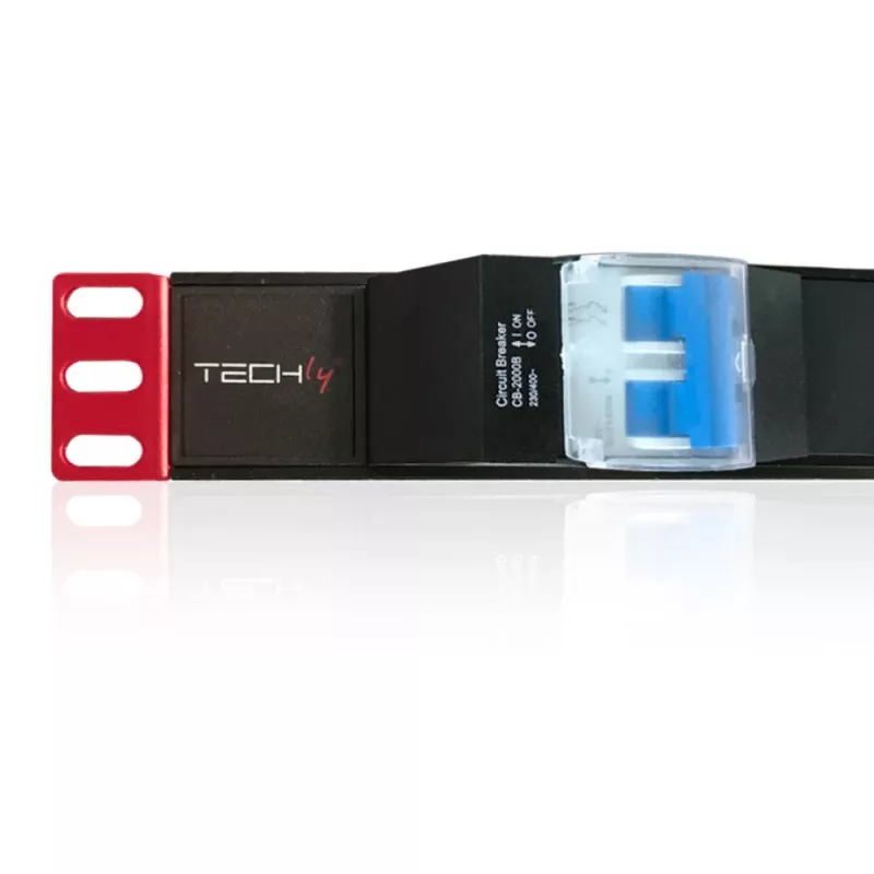 Techly I-CASE STRIP-61UD jaotusseade (PDU) 6 vahelduvvoolupistikut 1U Must, Punane