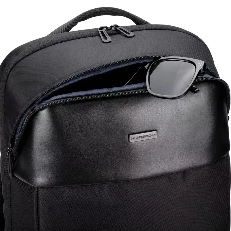 Sülearvutikott MODECOM Active 15 PLE‑MC‑ACTIVE‑15 15,6-tollistele sülearvutitele, 8 GB RAM (silt) — ökonahk, must, tõmblukuga, USB-port