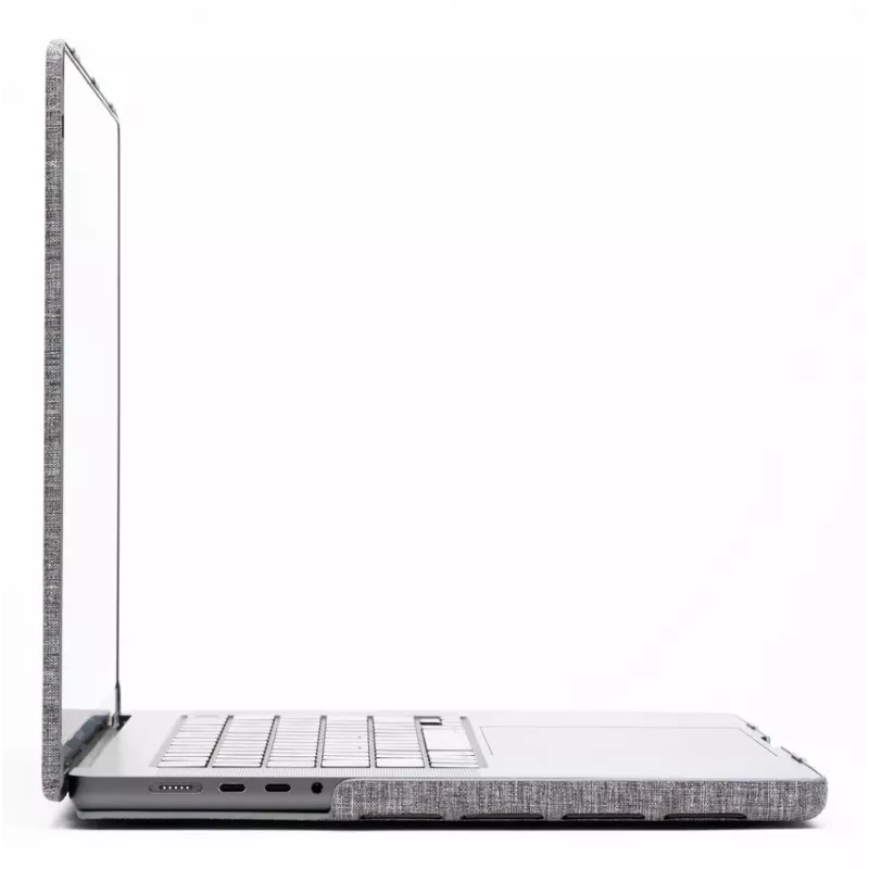 Zagg kõvakest MacBook Air 13 (M3/M2) jaoks — suitsune, täpse istuvusega kaitsekest
