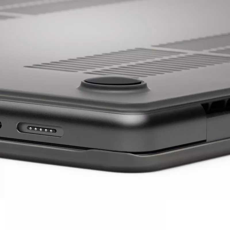 Kõva ümbris Zagg MacBook Pro 14 M3/M2/M1 jaoks — suitsune viimistlus, klõpsatav kaitsekest