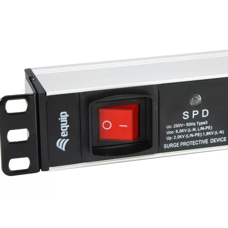 Equip 333309 pikendusjuhe 1,8 m 7 vahelduvvoolu pistikupesa Siseruumides Must, Valge