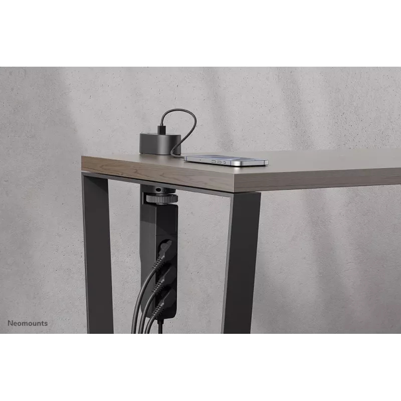 Neomounts DS22-840BL6 lauapesa koos kinnitusklambri ja USB-C ning USB-A portidega - kiirlaadimine
