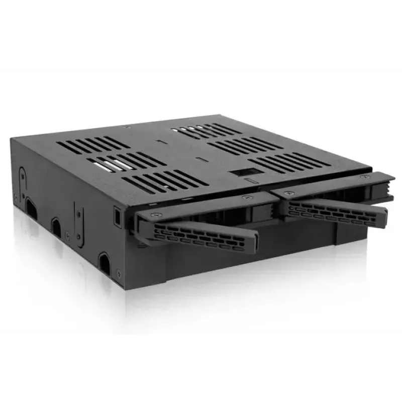 Ajami pesa paneel Icy Dock MB322SP-B
